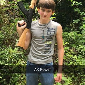 Meet your Posher, Johnathan